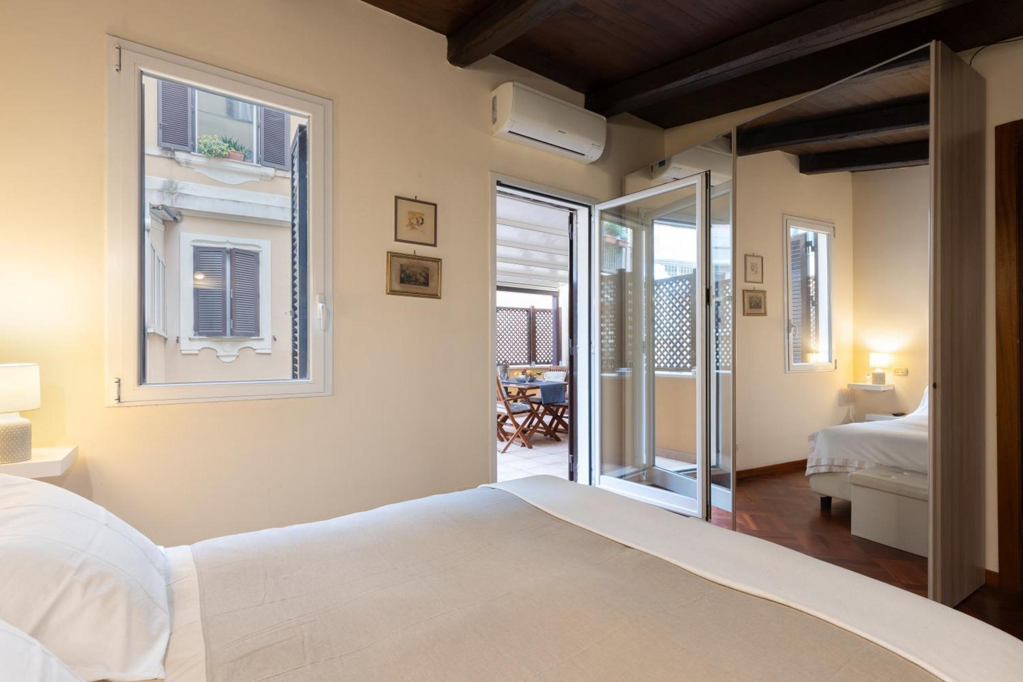 Colosseum Private Terrace Rome Bagian luar foto